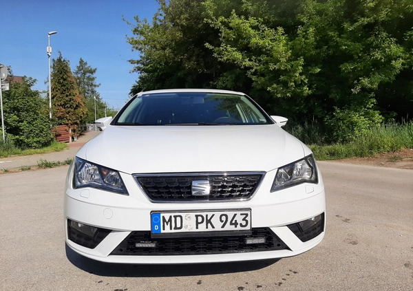 Seat Leon cena 41900 przebieg: 207000, rok produkcji 2017 z Słomniki małe 301